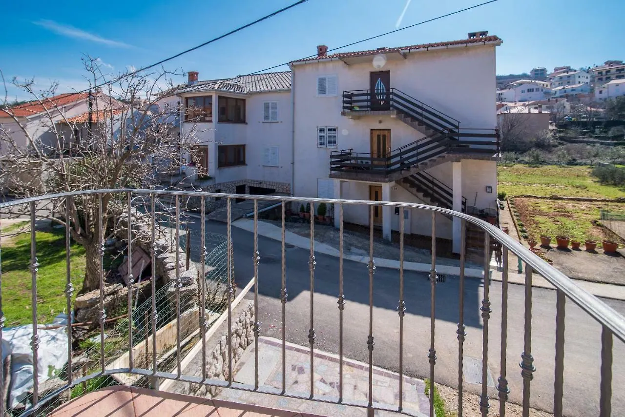 Lanterna Apartment Vrbnik  Vrbnik (Primorje-Gorski Kotar)